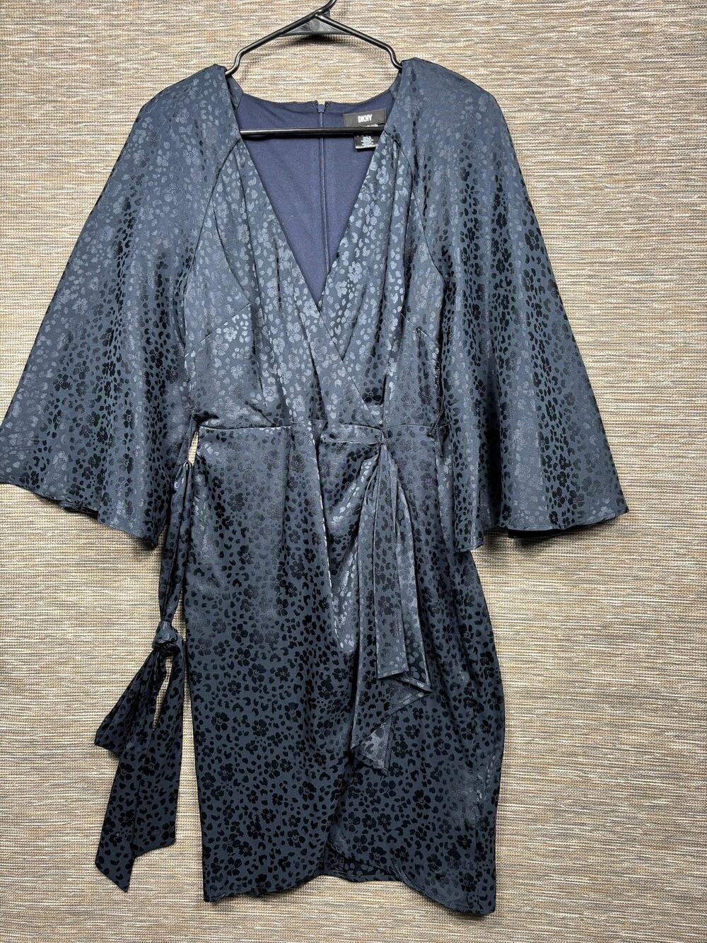 DKNY Wrap Dress Womens 2 Navy Animal Jacquard V Neck Bell Sleeve Party Cocktail